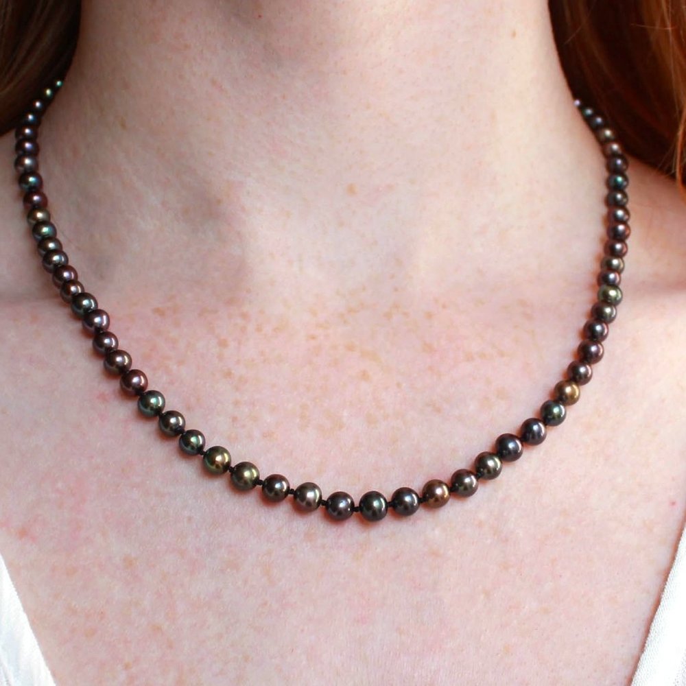 Black pearl Necklace freshwater Pearls Sterling Clasp 18” Long